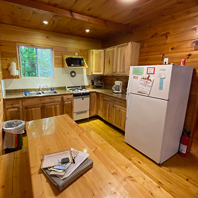 Cabin-1-Kitchen